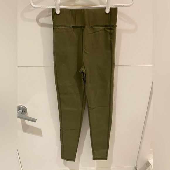 Army green by Egreis leggings xs - Picture 1 of 3